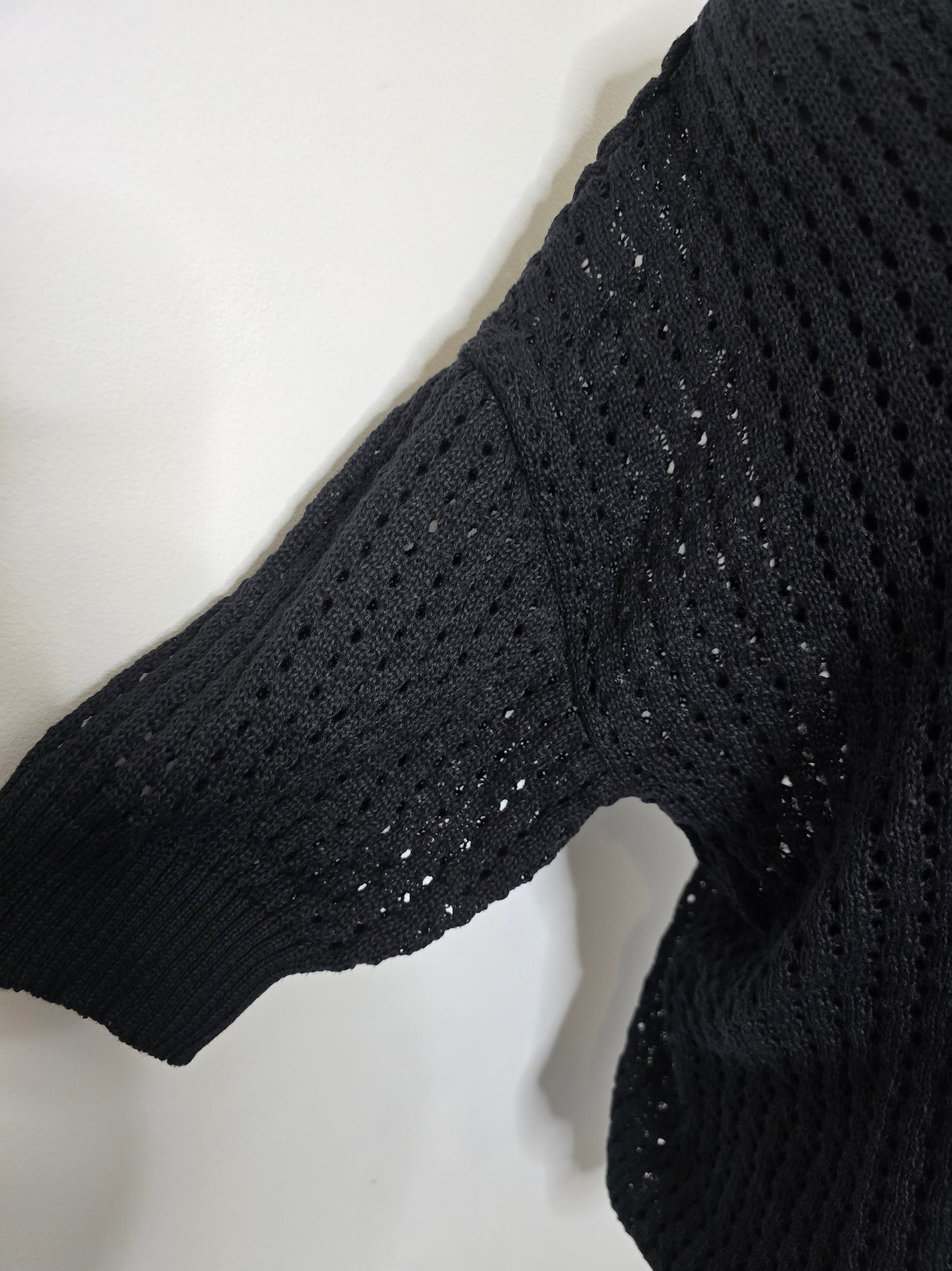 Black Knit Short Sleeve Sweater Sz XL