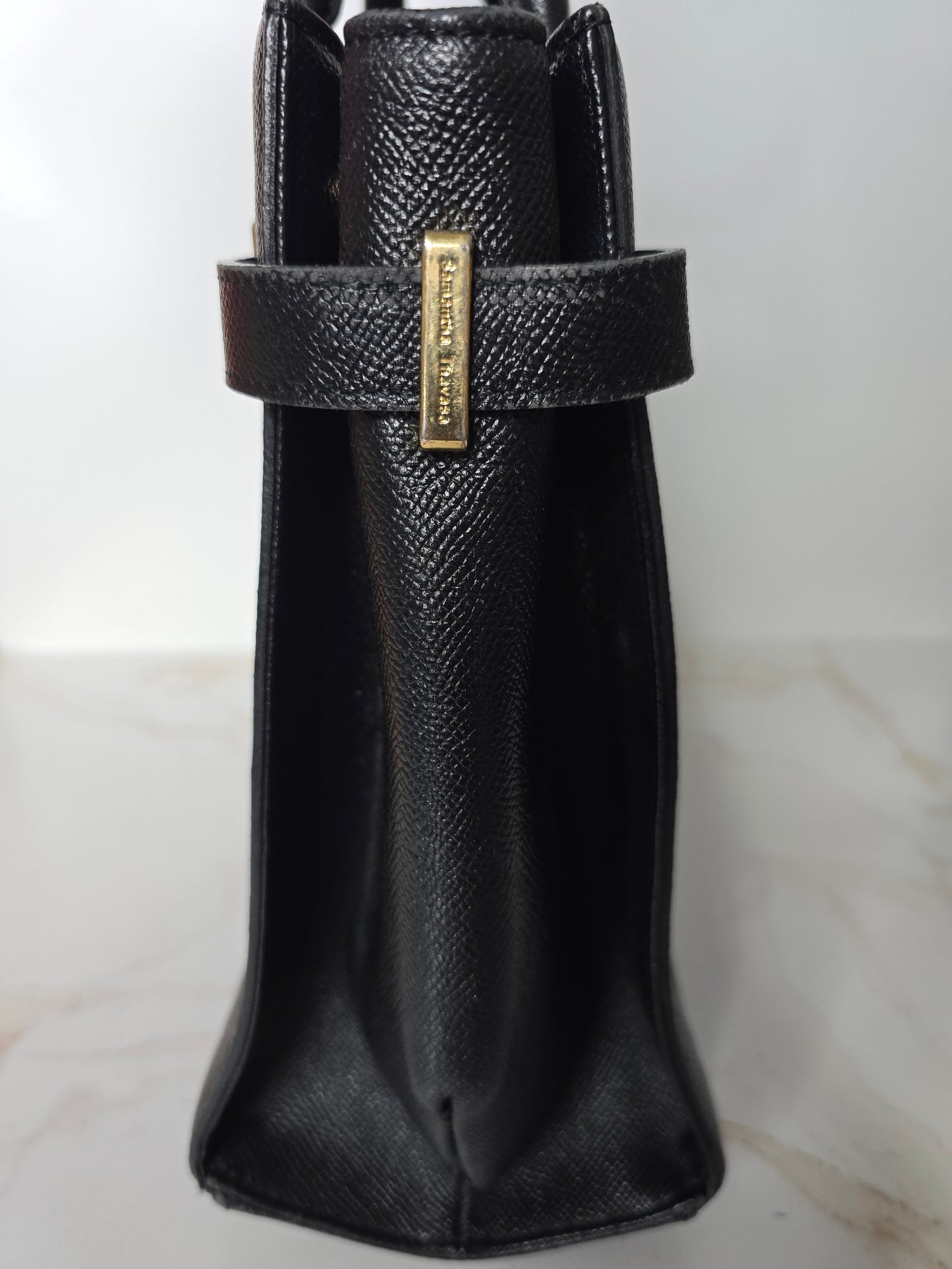 Samantha Thavasa Black Tote