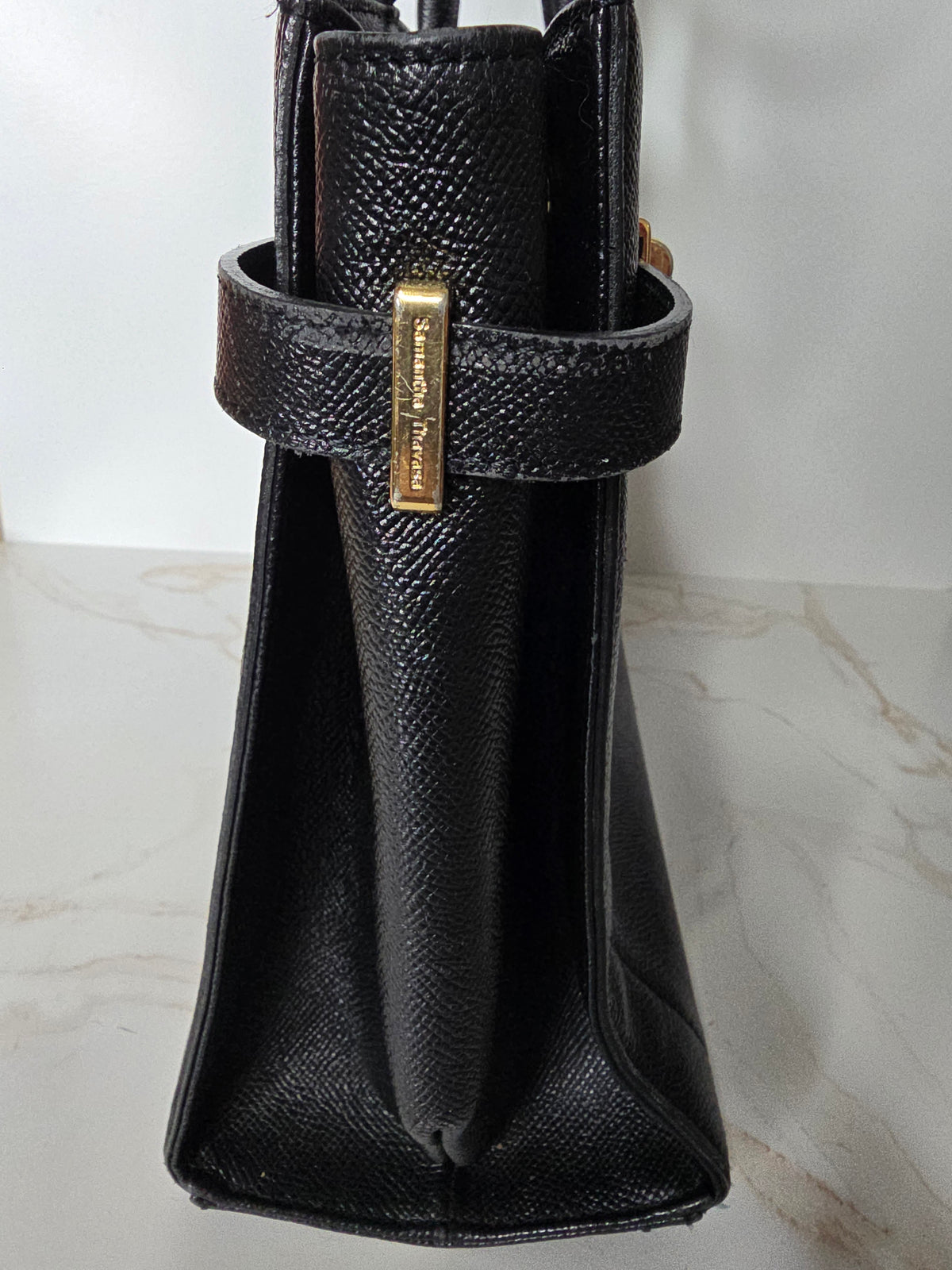 Samantha Thavasa Black Tote
