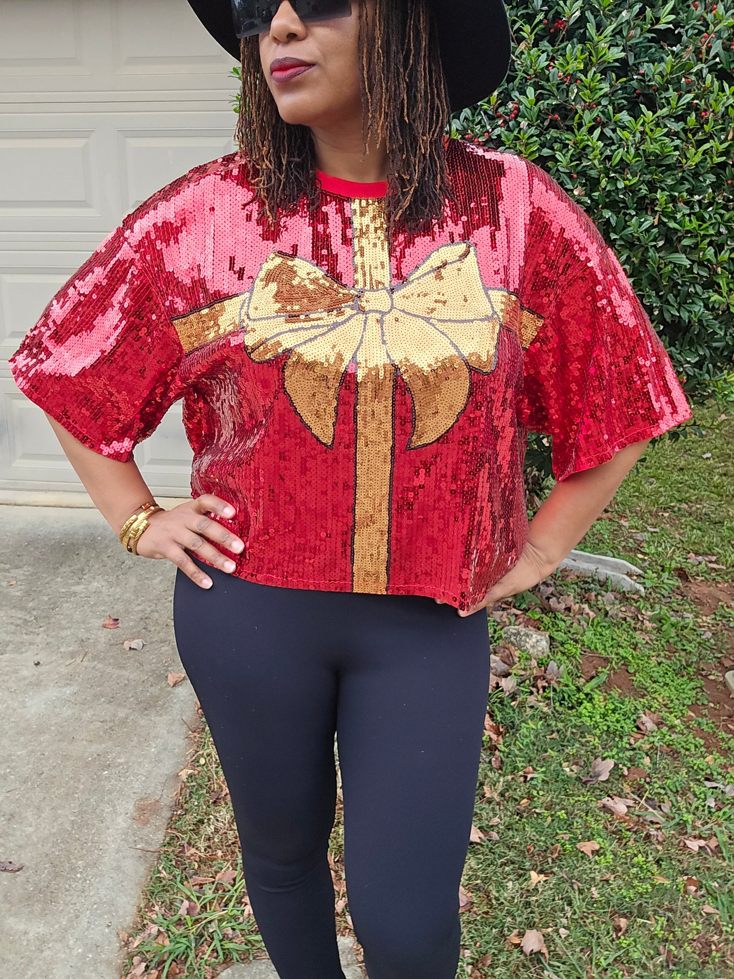 Simply Southern Lux Bow Sequin Crop Sz XL