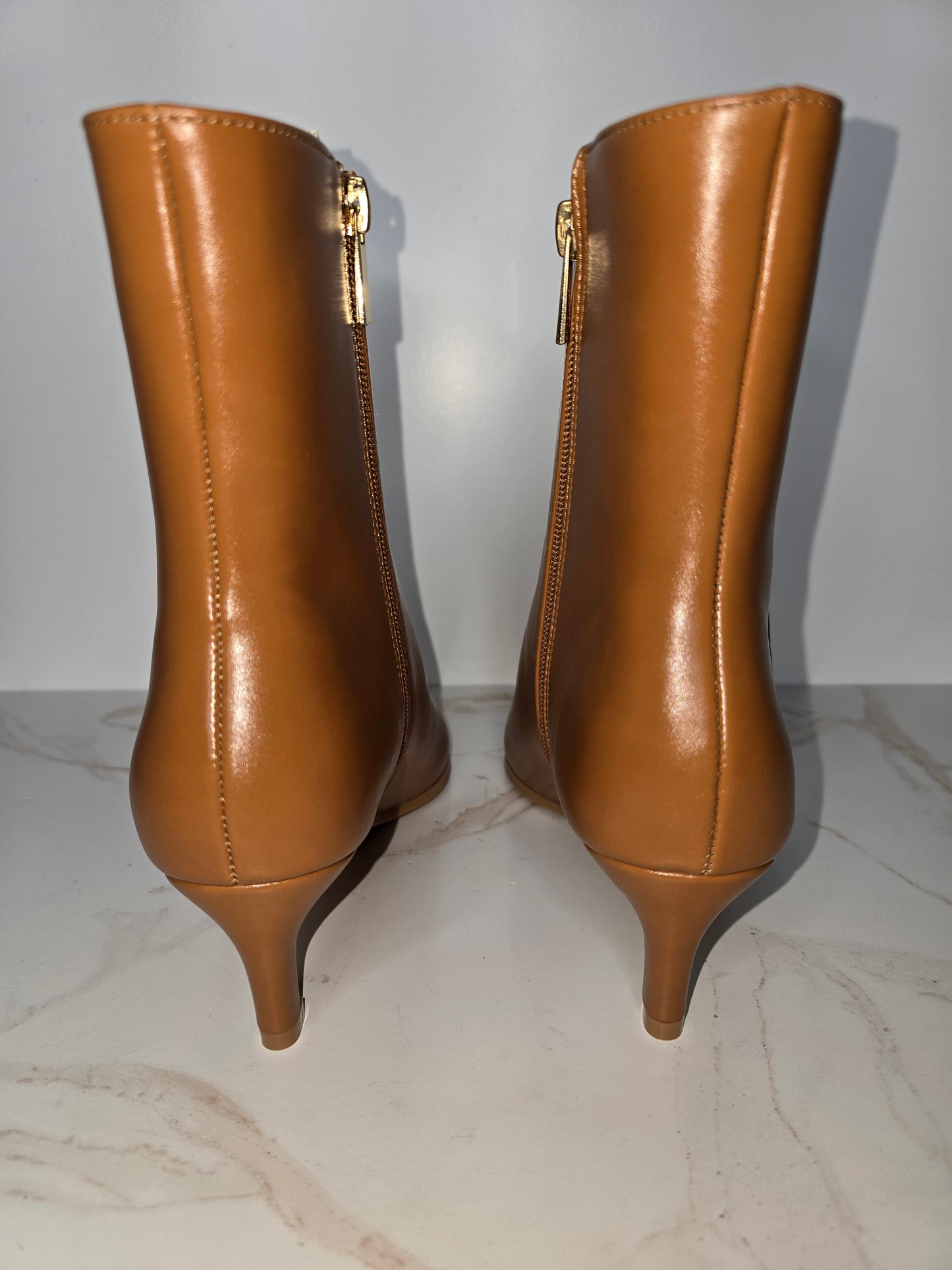 Coutgo Pointy Toe Cognac Ankle Boot Sz 6.5