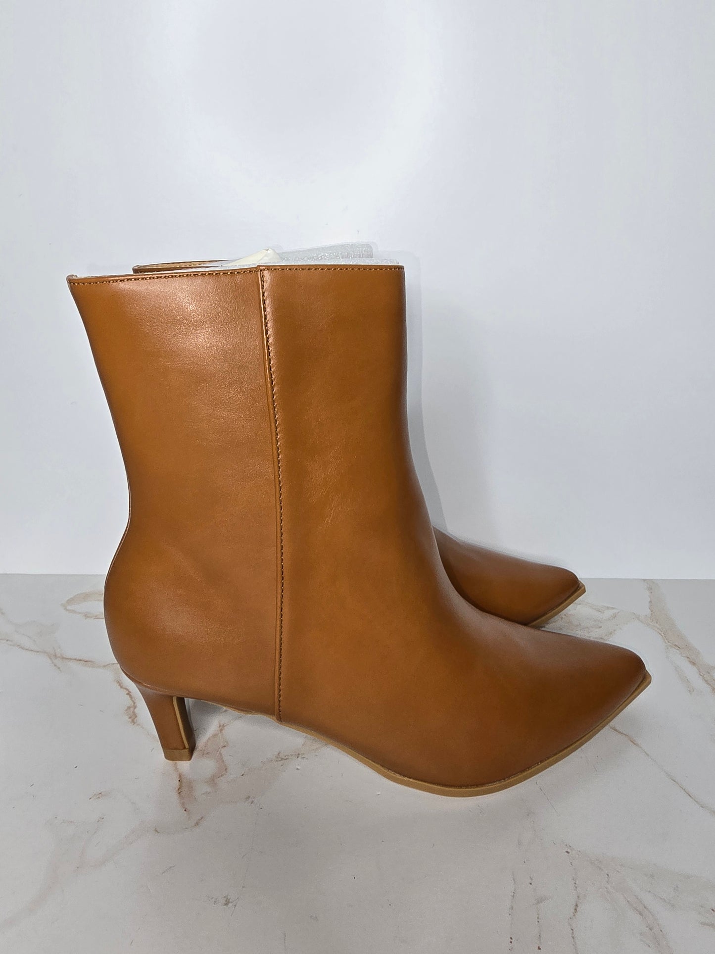 Coutgo Pointy Toe Cognac Ankle Boot Sz 6.5