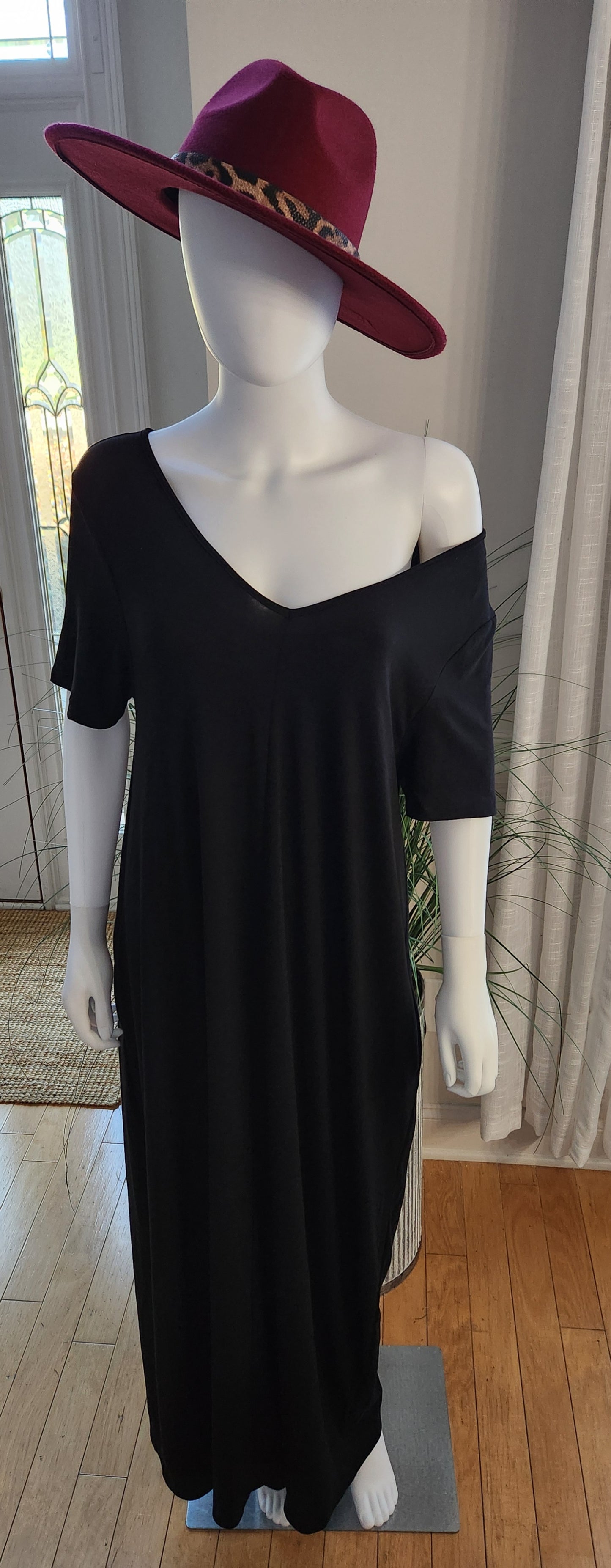 Samantha Black Maxi Dress