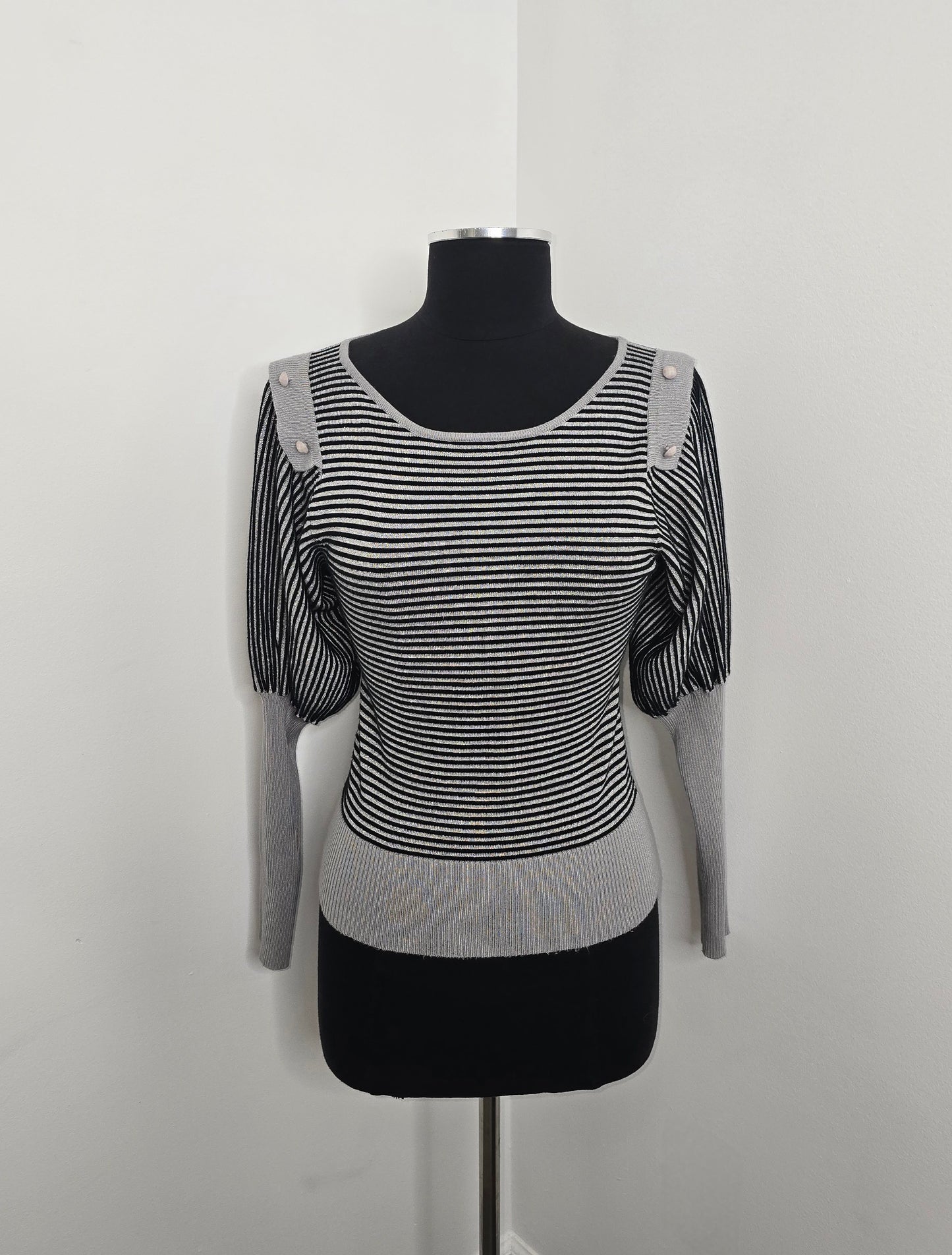 Color Cnaba Striped Ballon Sleeve Sweater Sz S