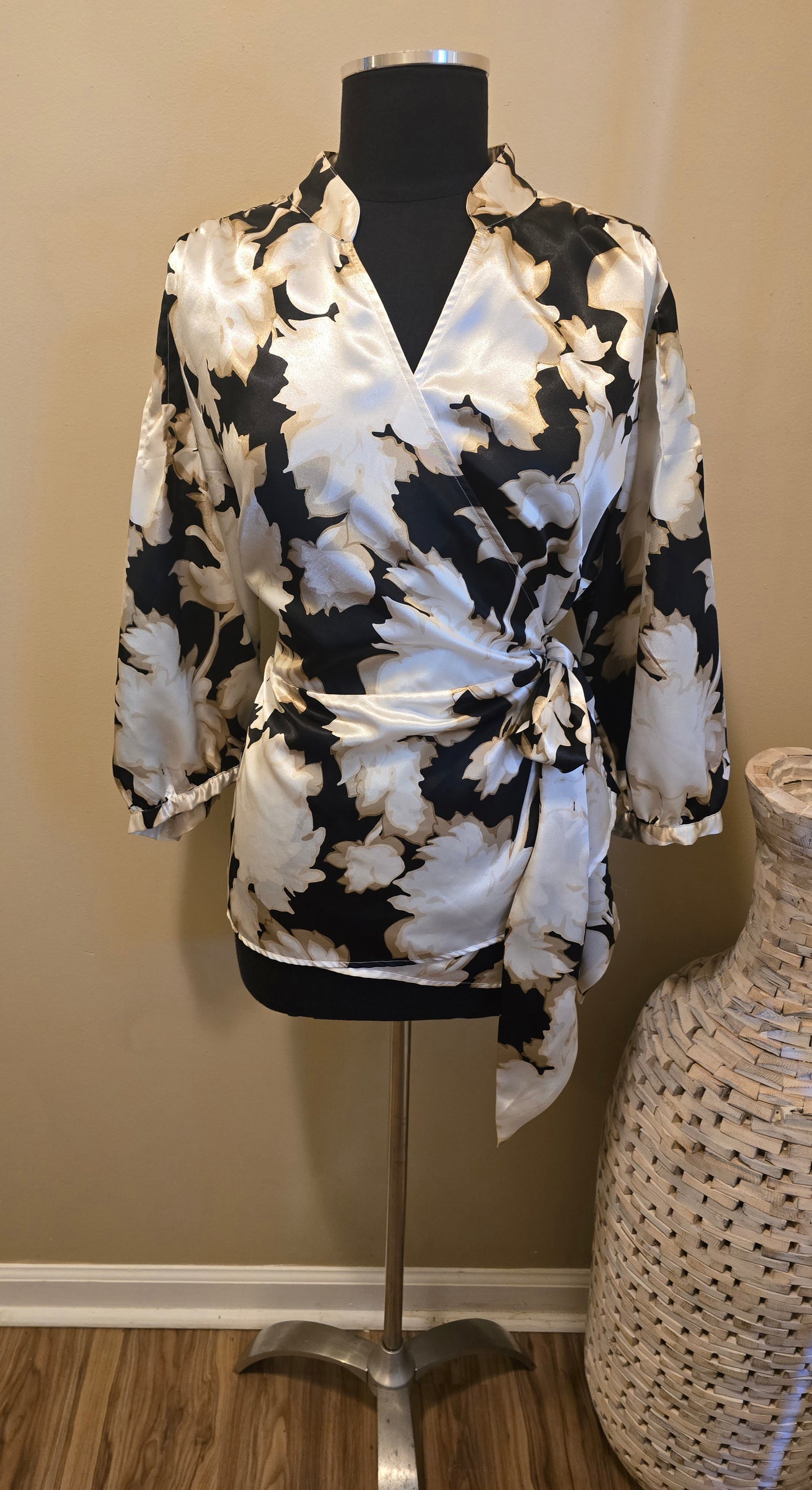 Floral Balloon Sleeve Blouse Sz 22/24