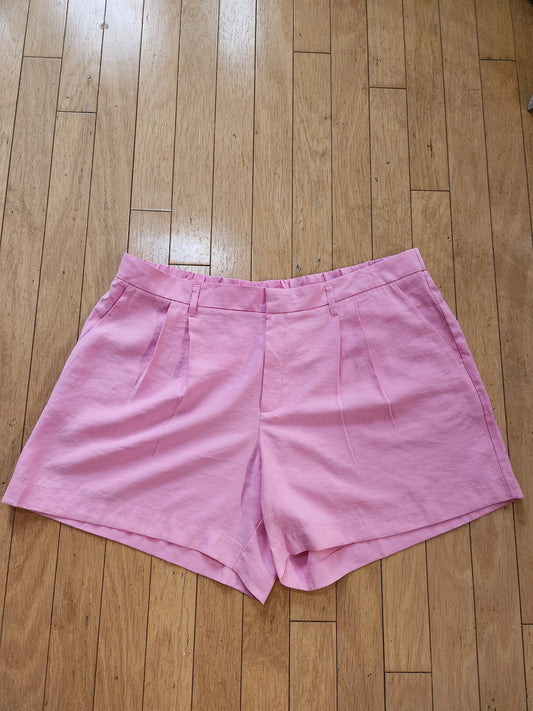 A New Day Pink Shorts Sz 22