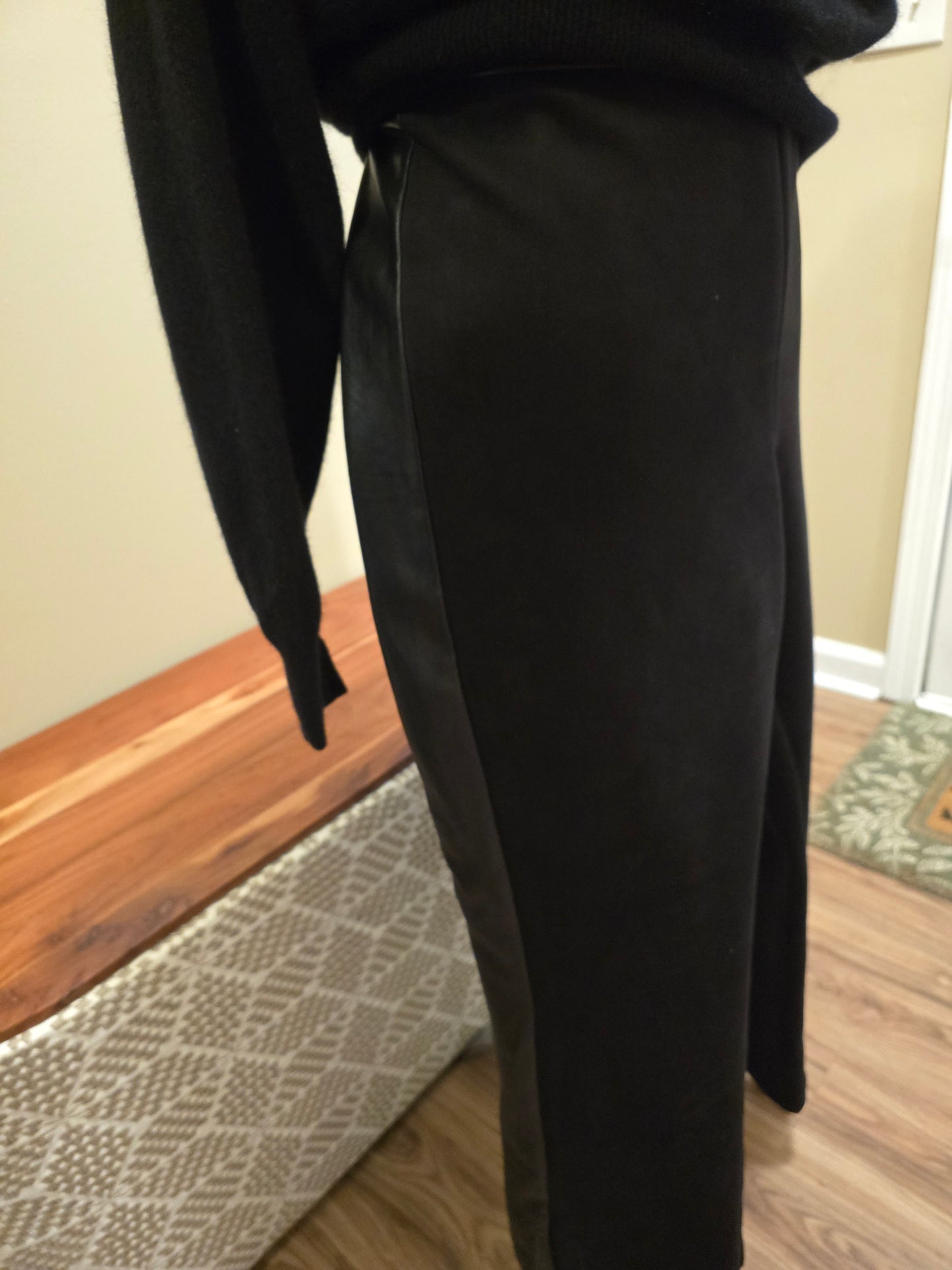 Marc New York Black Faux Suede & Faux Leather Pants Sz XL