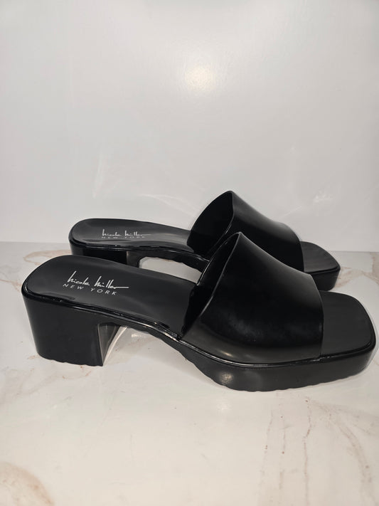 Nicole Miller Black Jelly Sandal Sz 8