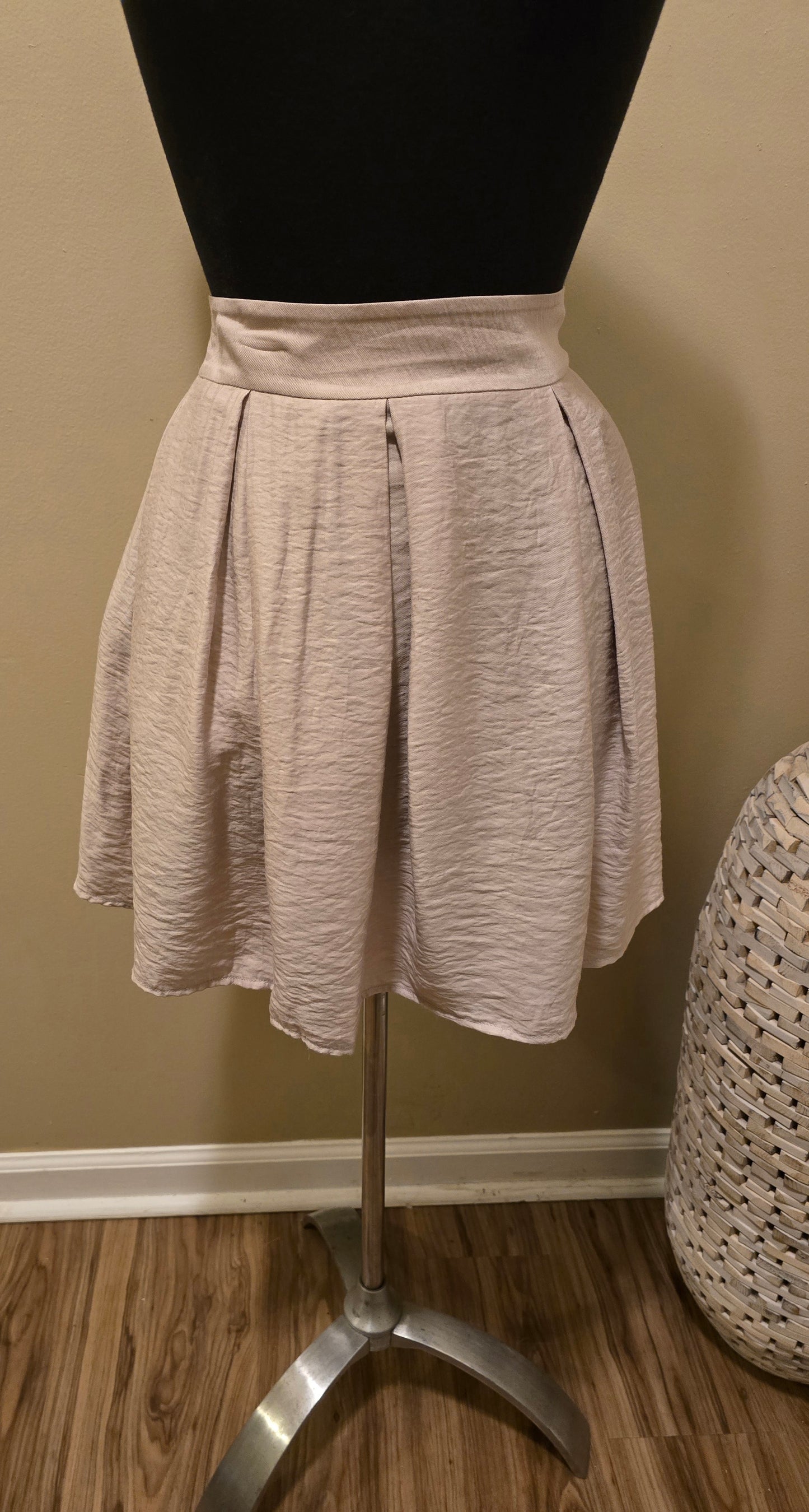 Champagne Skater Skirt Sz 10