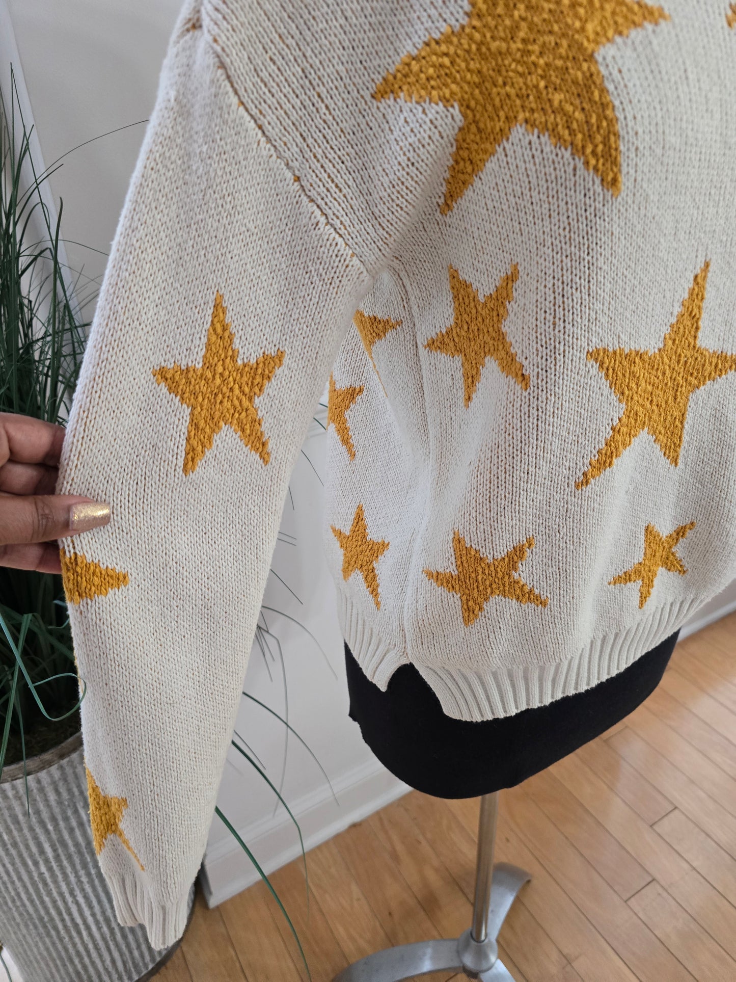 Marled Star Sweater Sz M