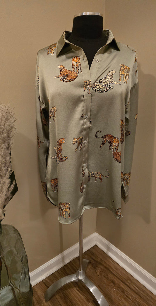 Leopard & Cheetah Blouse Sz M