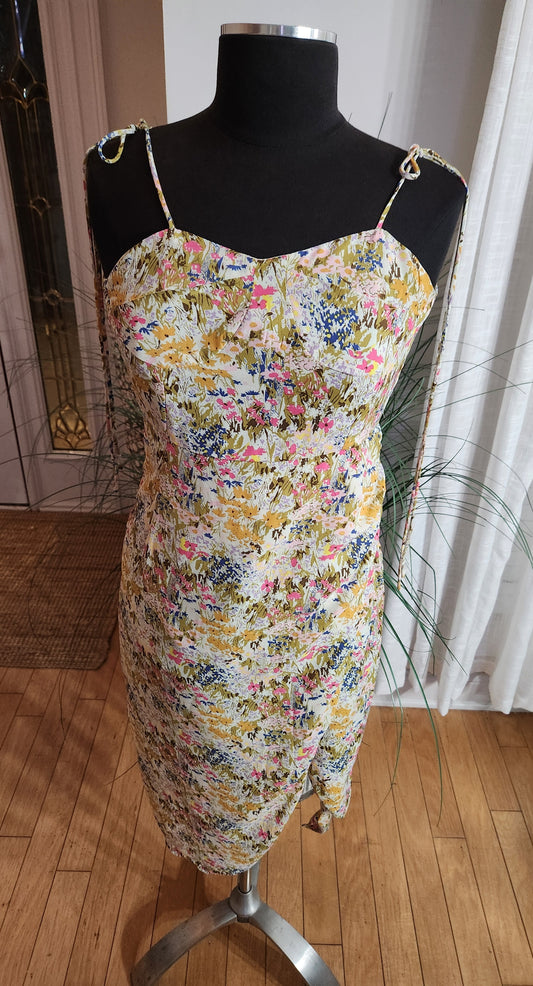 Strangers & Lovers Floral Dress Sz S