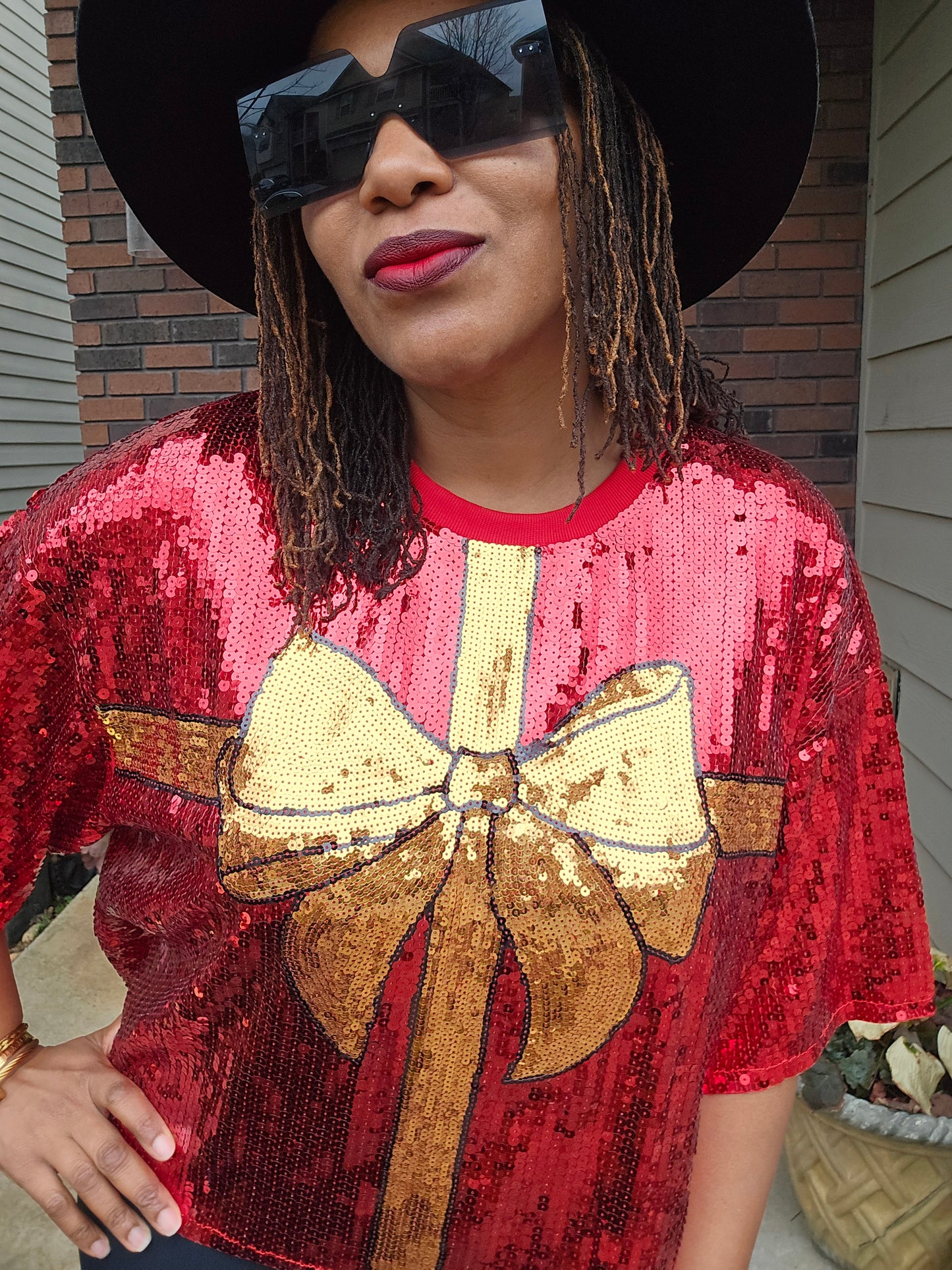 Simply Southern Lux Bow Sequin Crop Sz XL