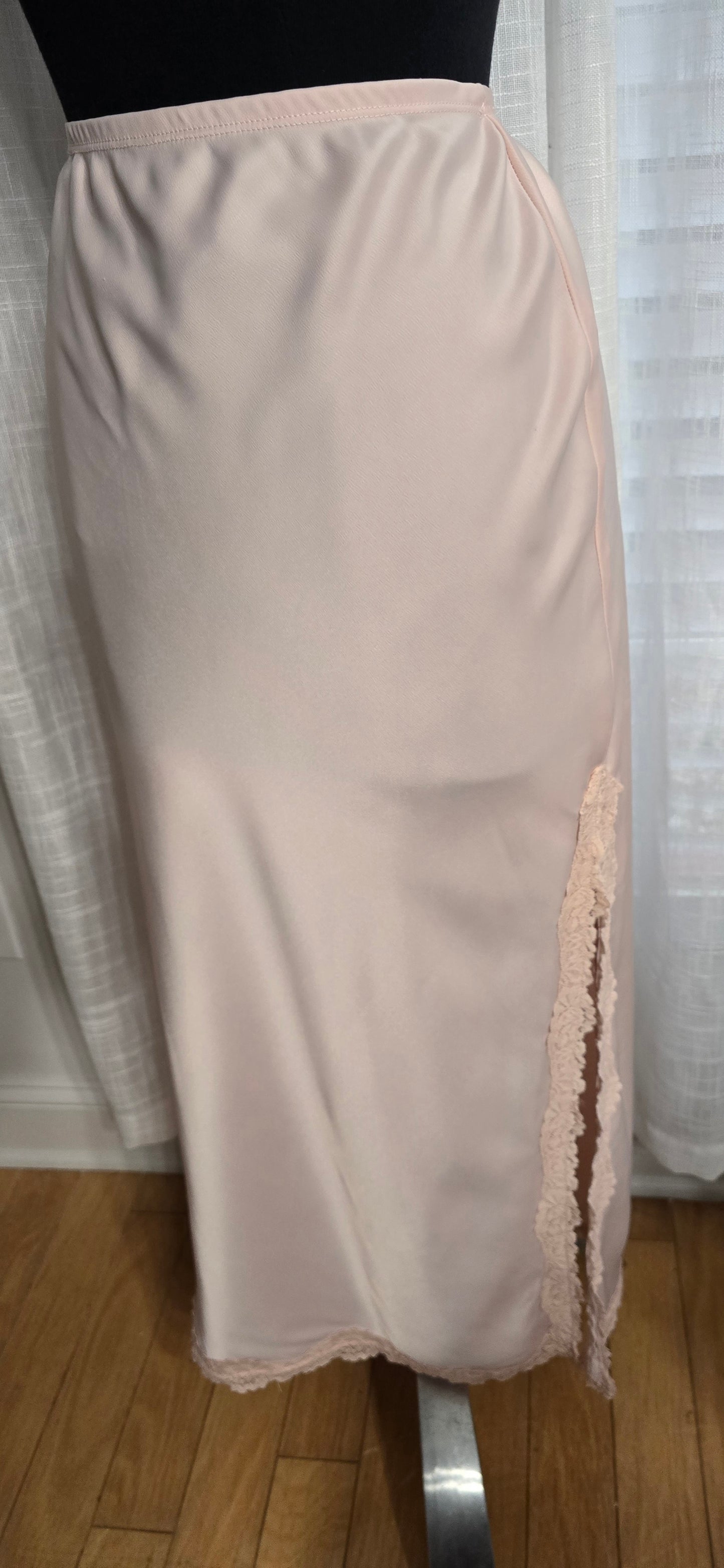 Wild Fable Skirt With Lace Split Sz M (best fit L)