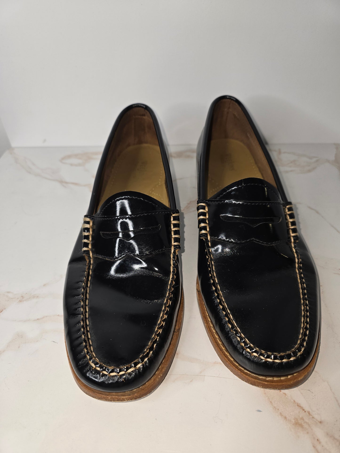 G. H. Bass & Co. Weejuns Black Patent Leather Penny Loafers Sz 11 M Womens