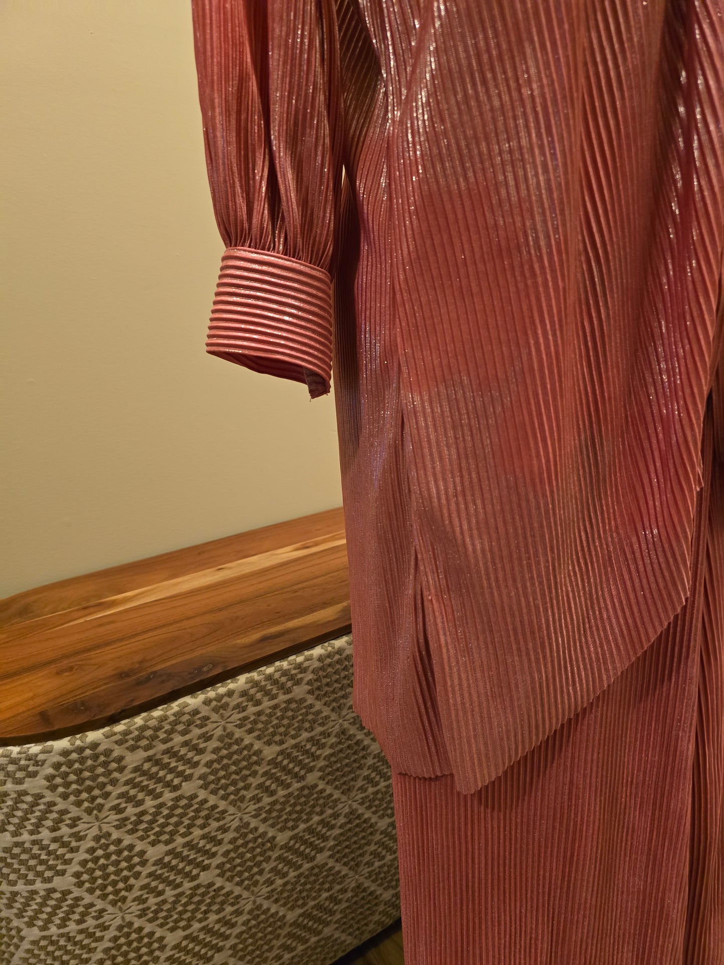 Pink Shimmery Pleated 2 Piece Set Sz M