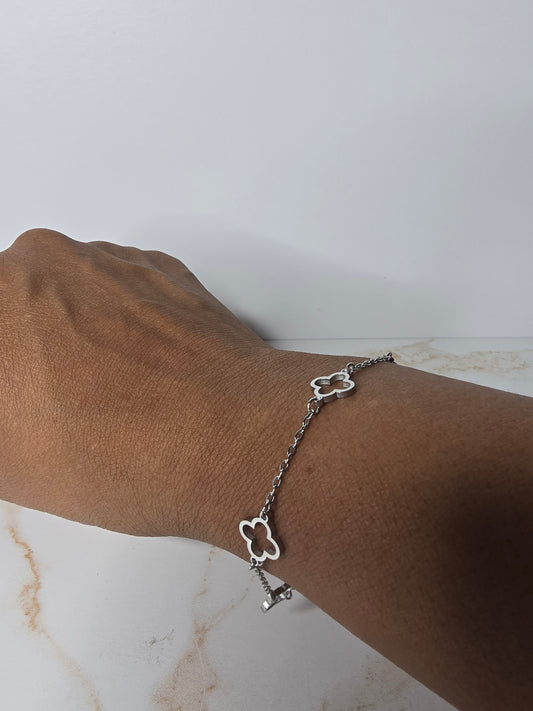 Stainless Steele Silver Flower Bracelet