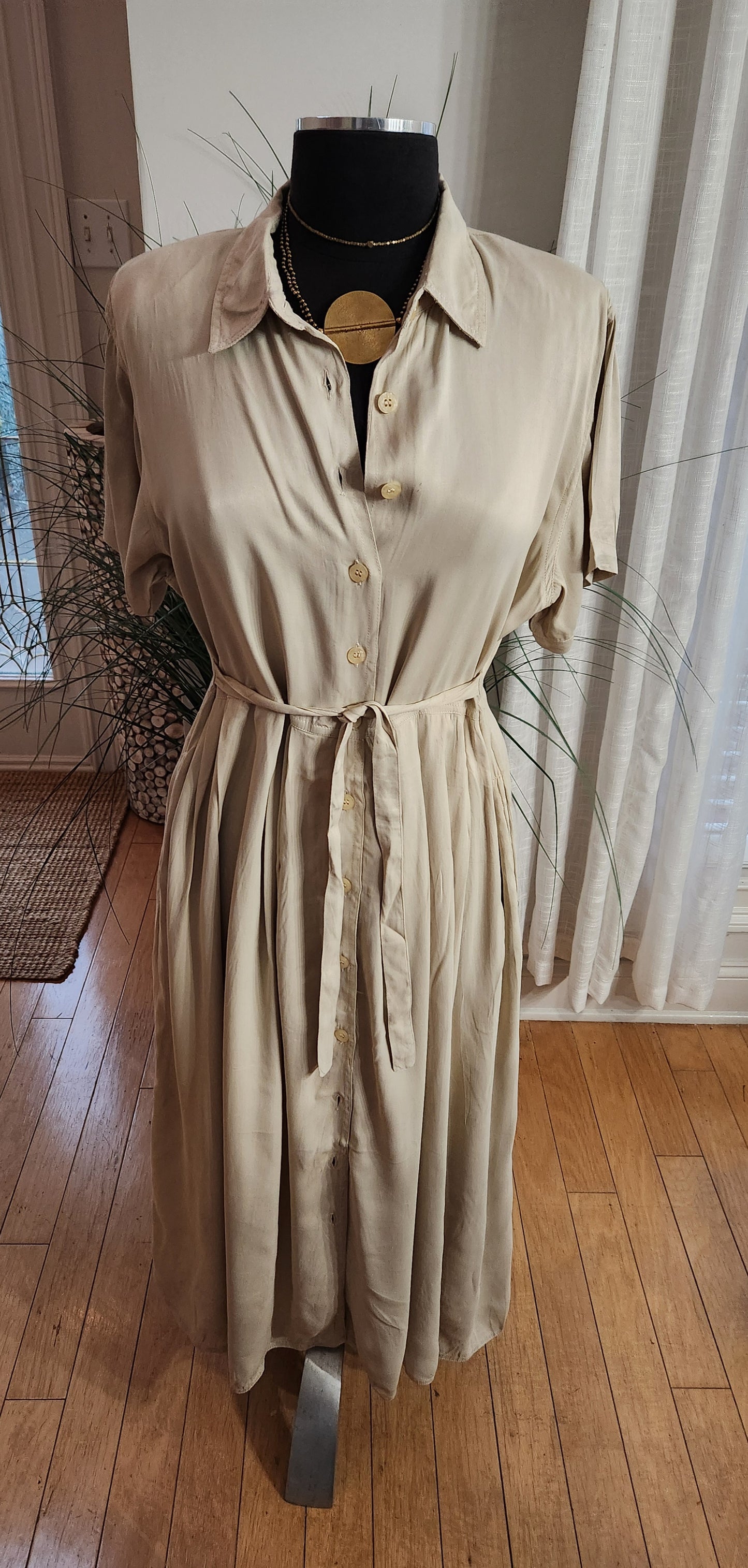 Nikki Saggaro Dress Sz L