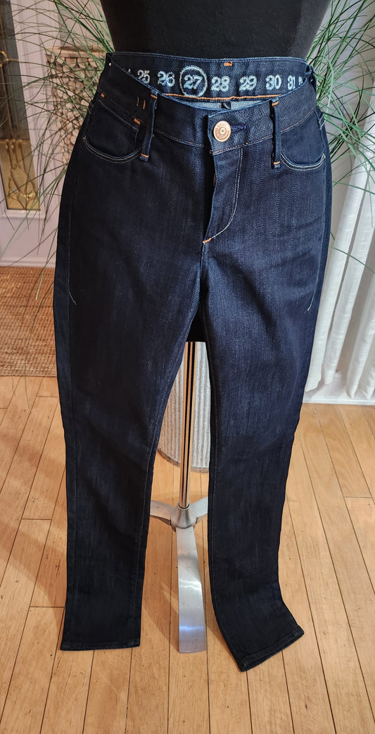 Earnest Sewn Jeans Sz 27"