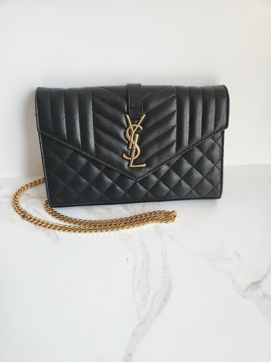 YSL Saint Laurent Triquilt Medium Black/Gold Envelope Grained Leather Bag