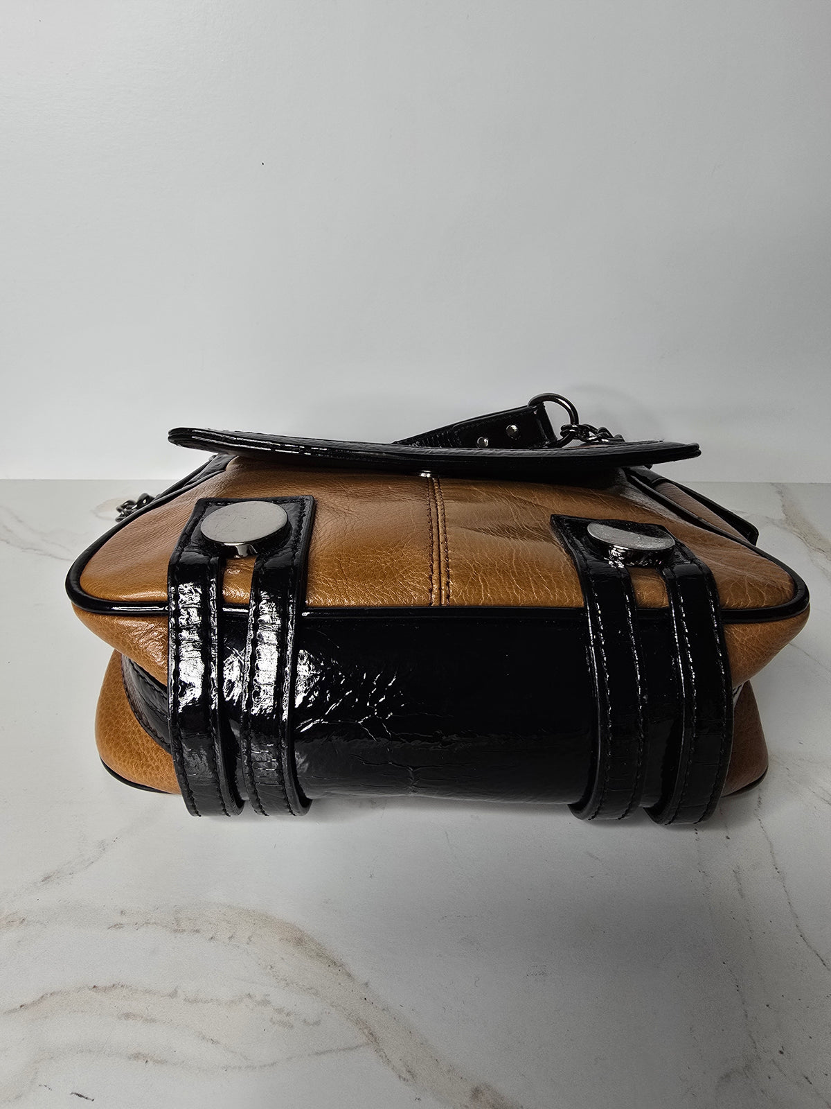 La Diva Brown & Black Leather Bag