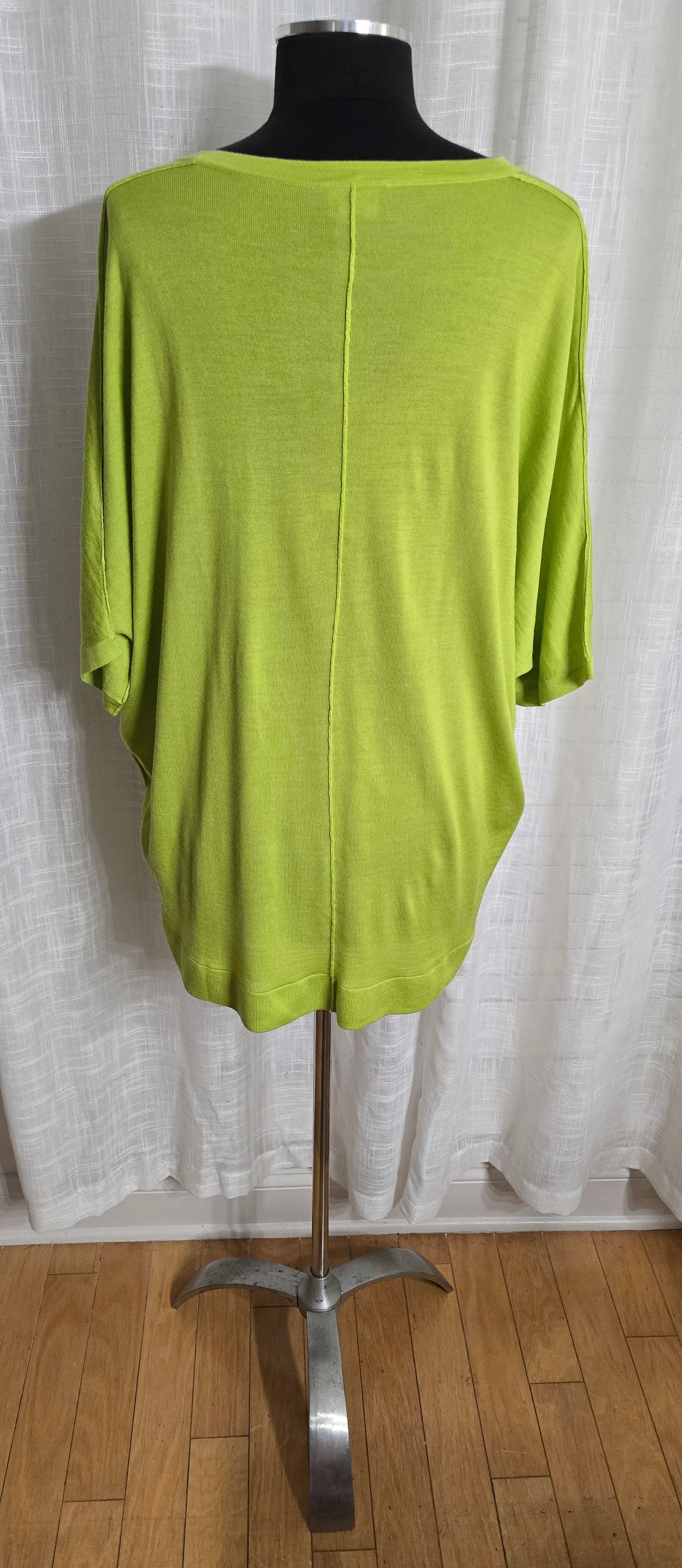Rondina Dolman Sleeve Knit Top Sz L