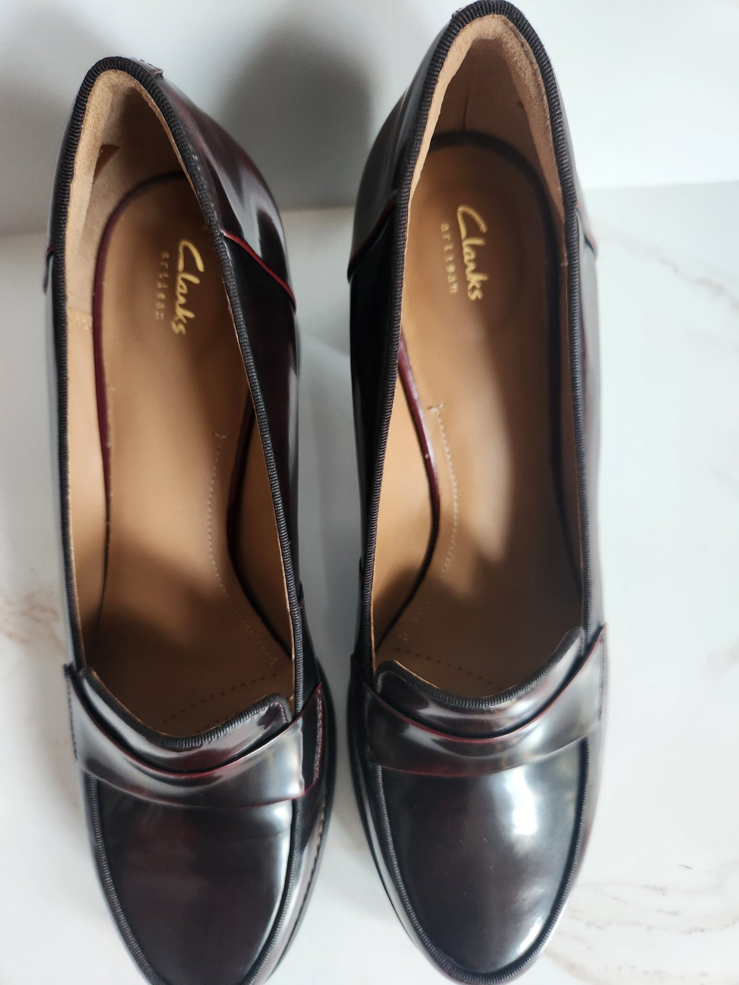 Clarks Tarah Grace Burgundy Leather Pump Sz 11 M