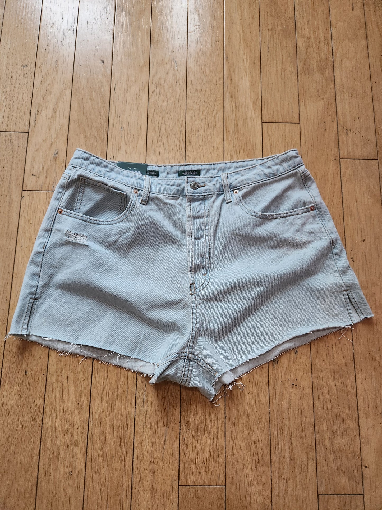 Wild Fable Denim Shorts Sz 8