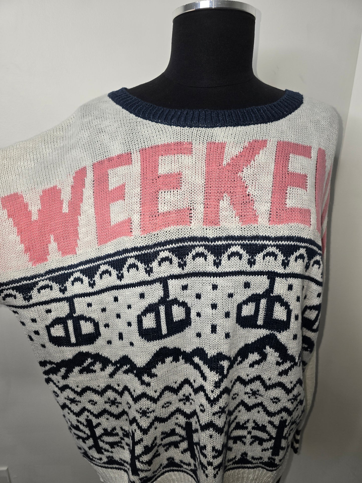Simply Southern Weekend Sweater Sz L/XL